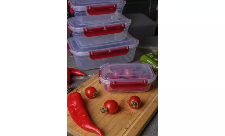 2.4 LT COLORED AIRTIGHT RECTANGULAR STORAGE CONTAINER