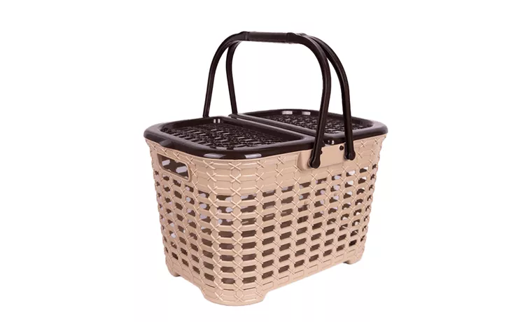 PICNIC BASKET